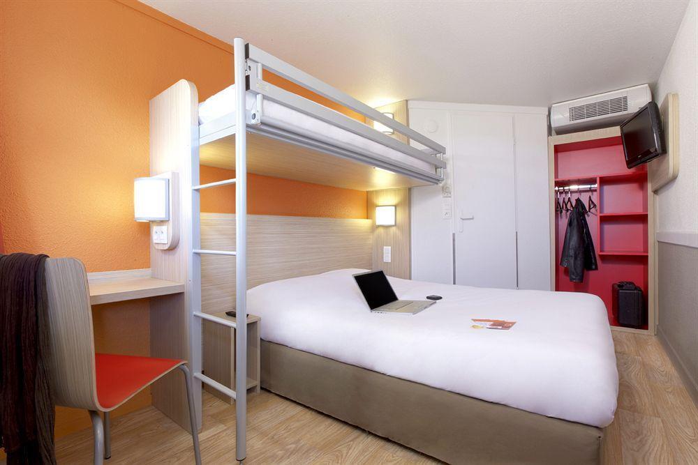 Premiere Classe Montauban Luaran gambar